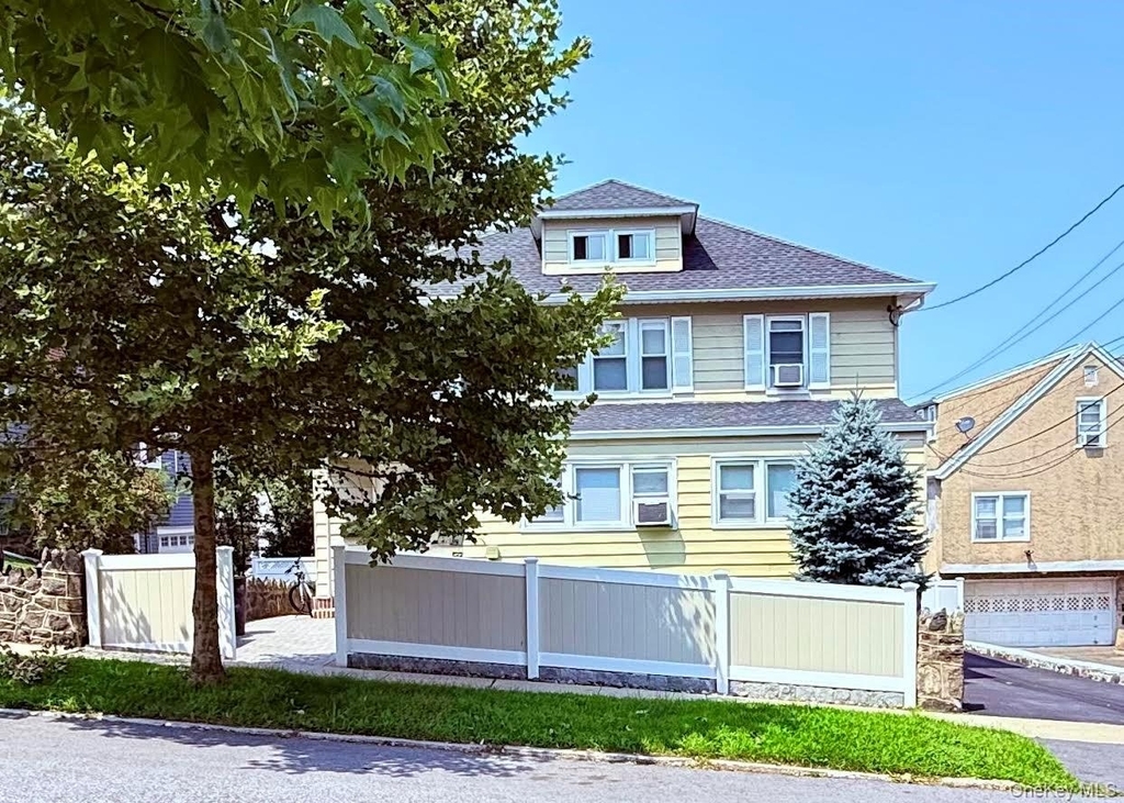313 Stanley Avenue - Photo 18