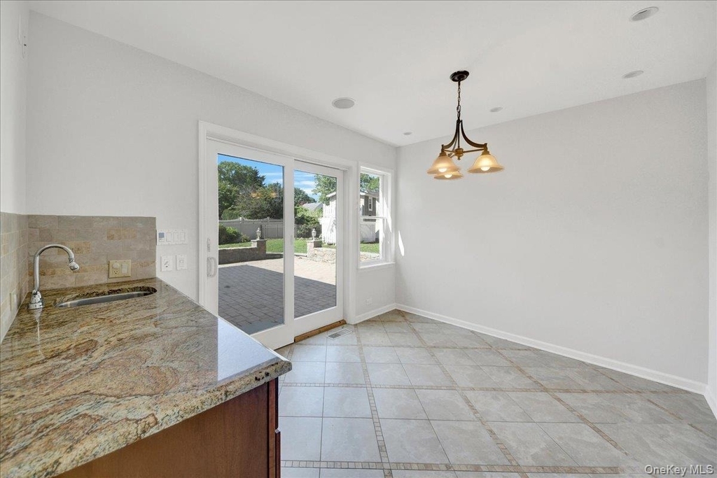 20 Plymouth Road - Photo 10