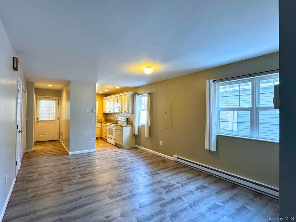 33 Fowler Avenue - Photo 6