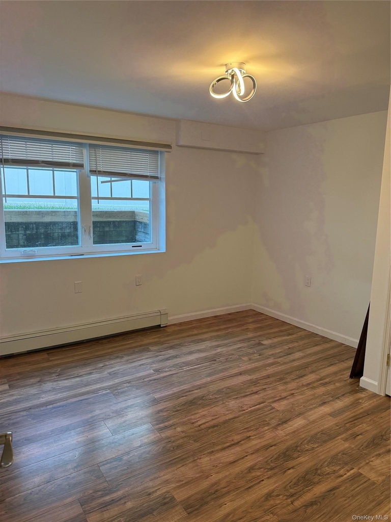 68 Virginia Ave - Photo 2