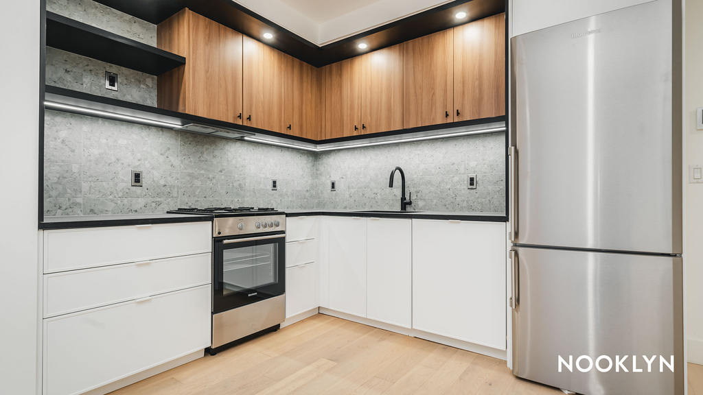 1901 10th Ave 11215 - Photo 12