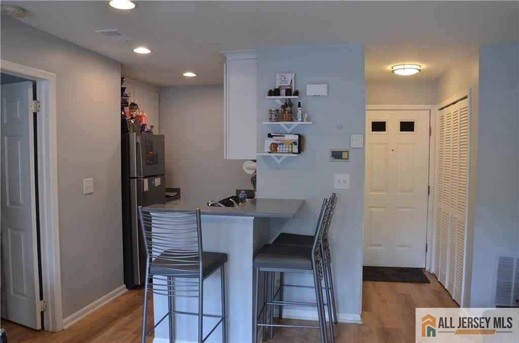 244 Crosspointe Drive - Photo 2