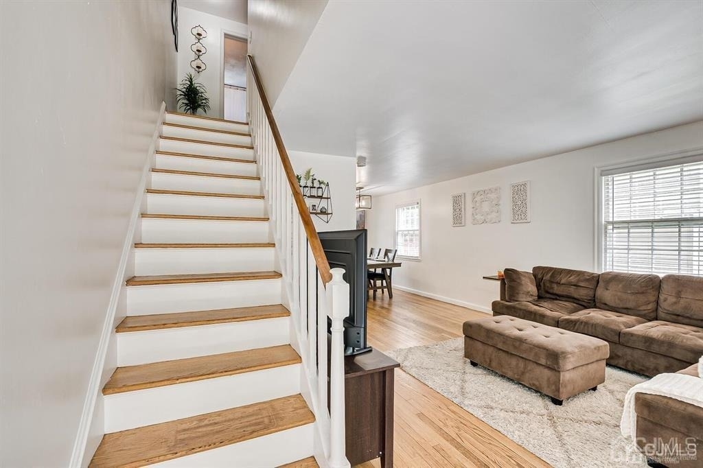 5 Mayfield Place - Photo 2