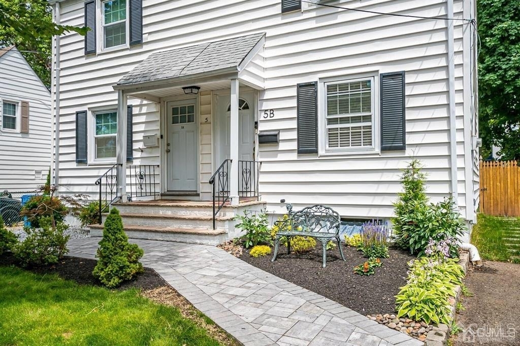 5 Mayfield Place - Photo 0