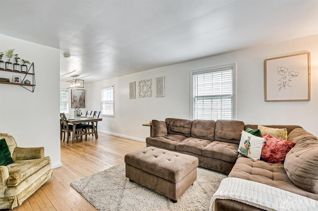 5 Mayfield Place - Photo 3