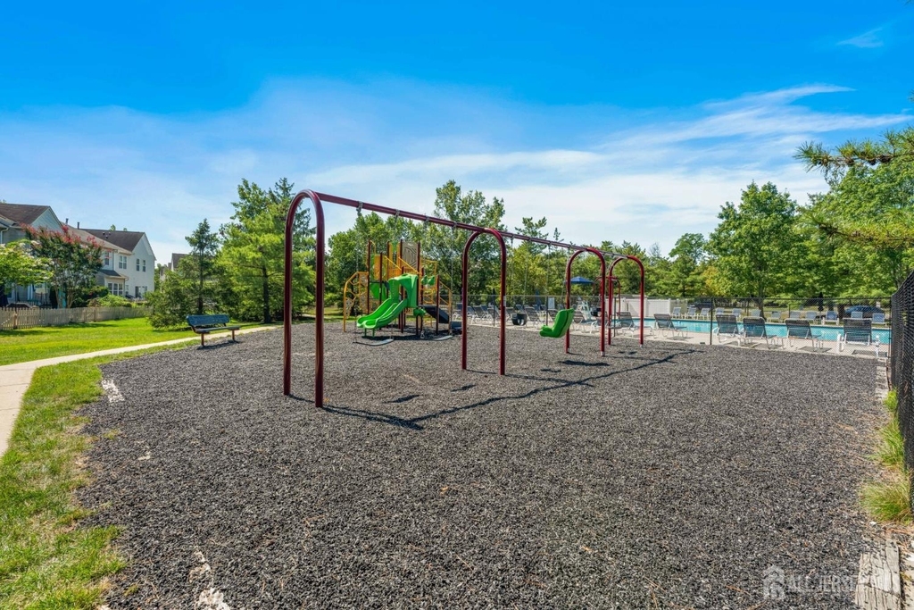 15 Faxon Drive - Photo 37