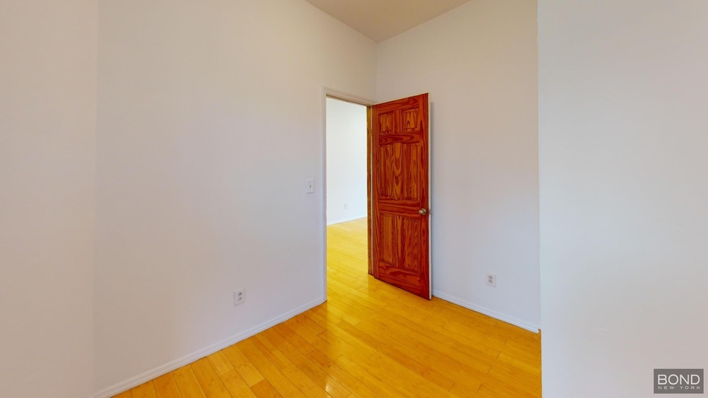20 Spring Street - Photo 4
