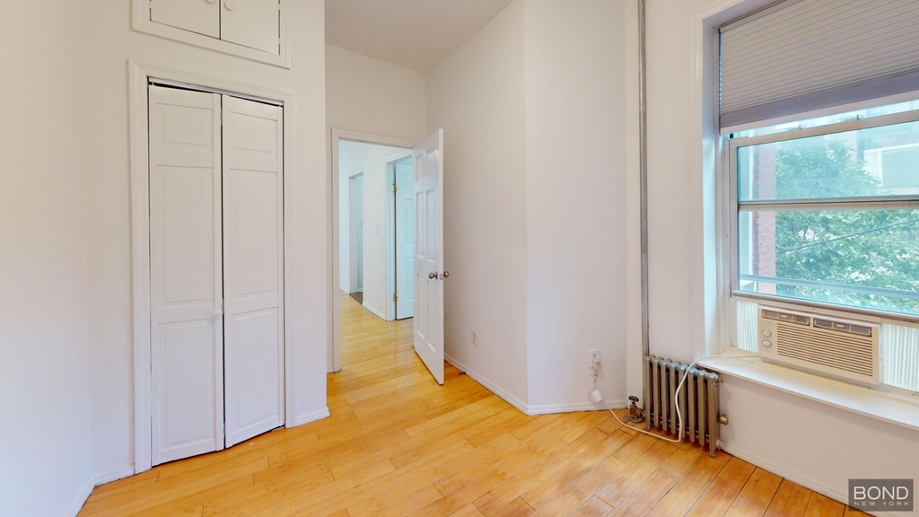 20 Spring Street - Photo 3