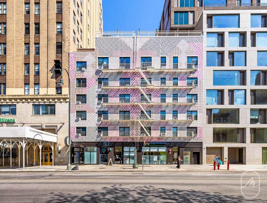 255 W 14th Street - Photo 7
