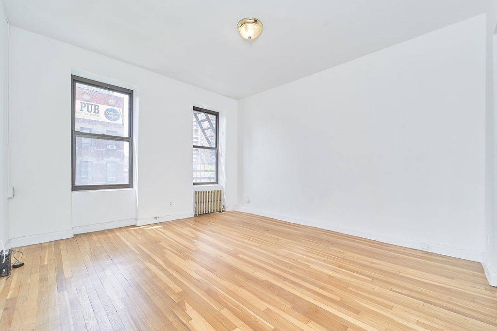 353 W 44th Street - Photo 0