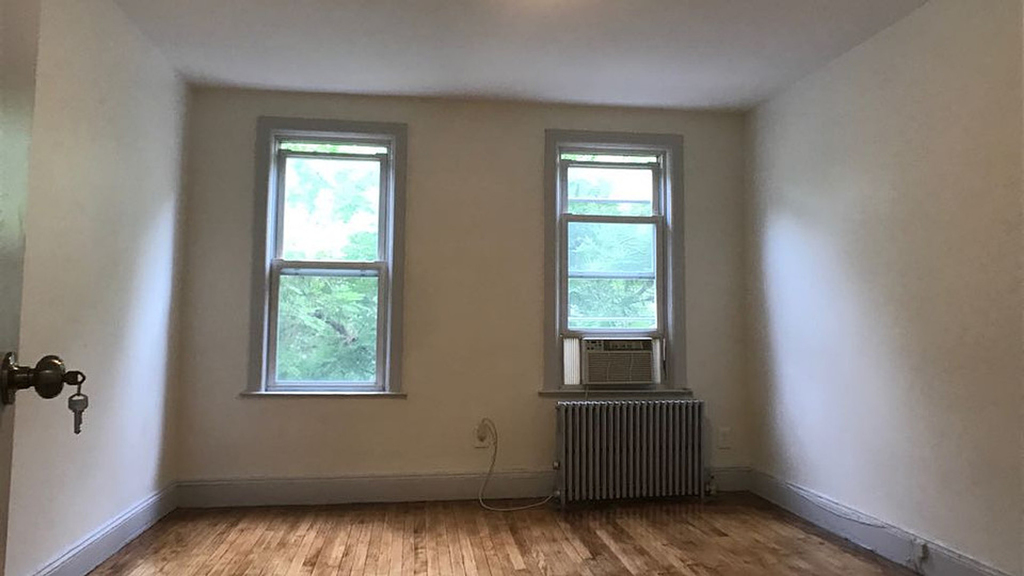 75A Maujer St 11206 - Photo 3