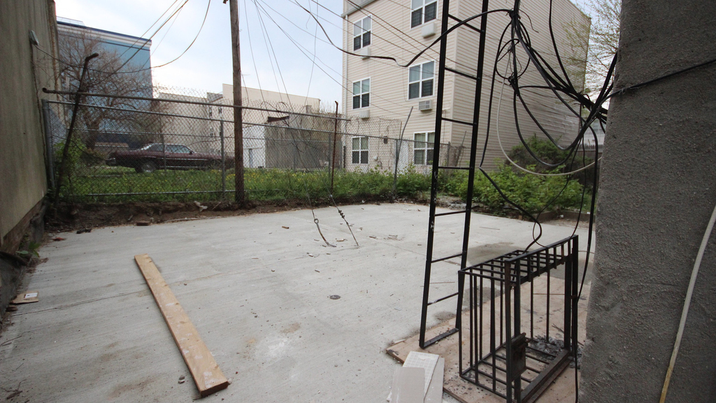 316 Patchen Ave 11233 - Photo 3