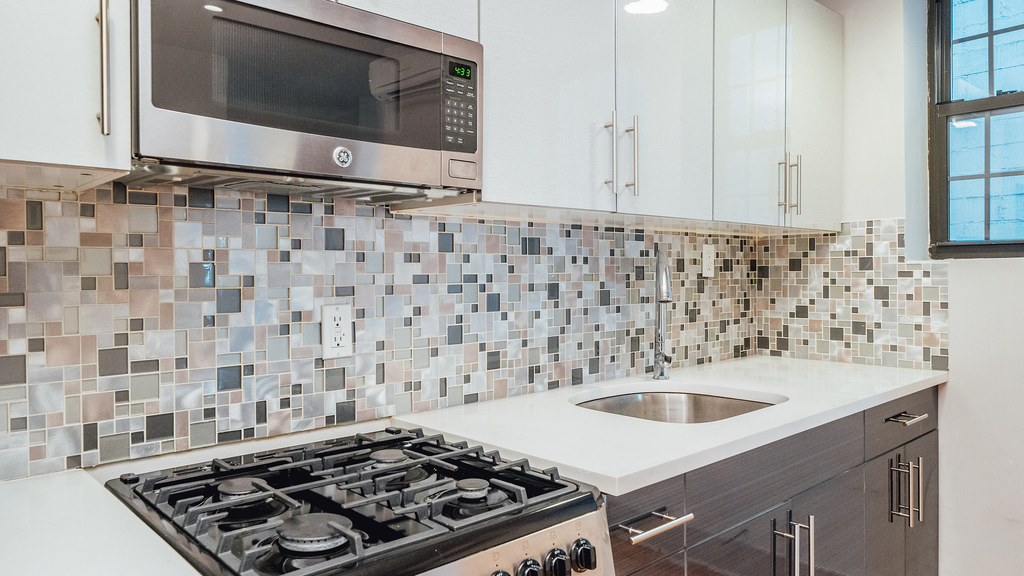 292 Bedford Ave 11249 - Photo 14