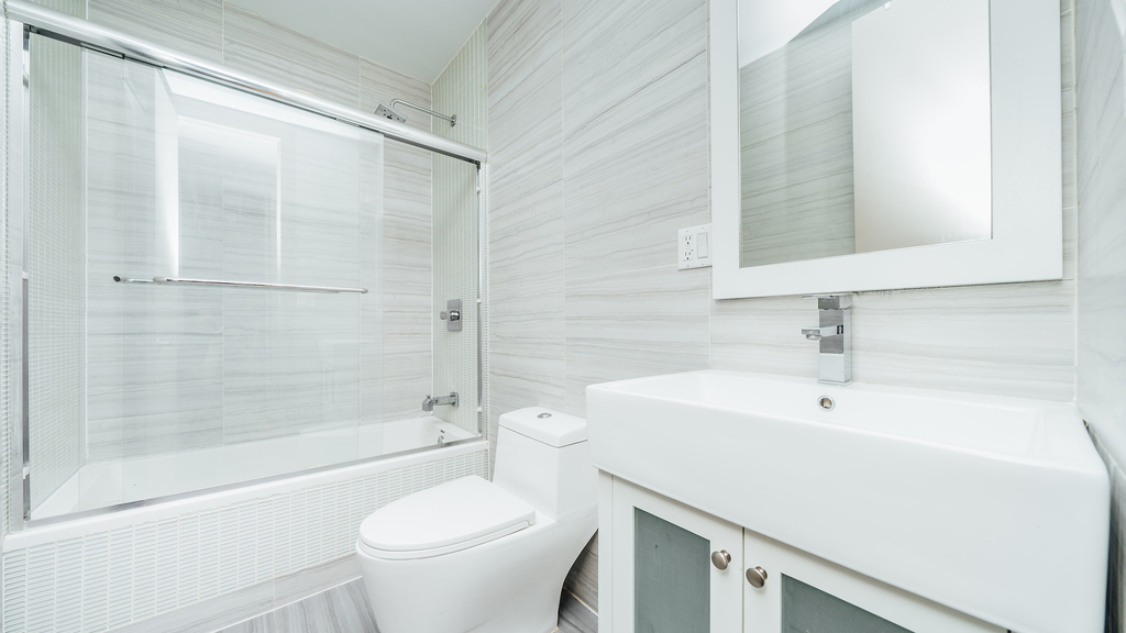 292 Bedford Ave 11249 - Photo 2