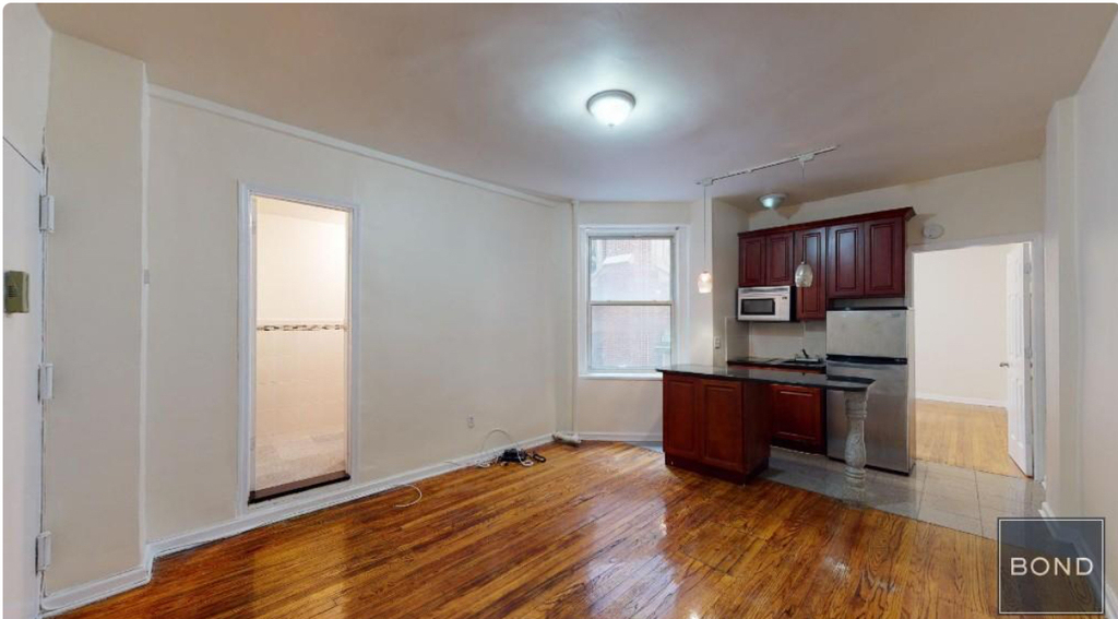 West 71st Street - Photo 0