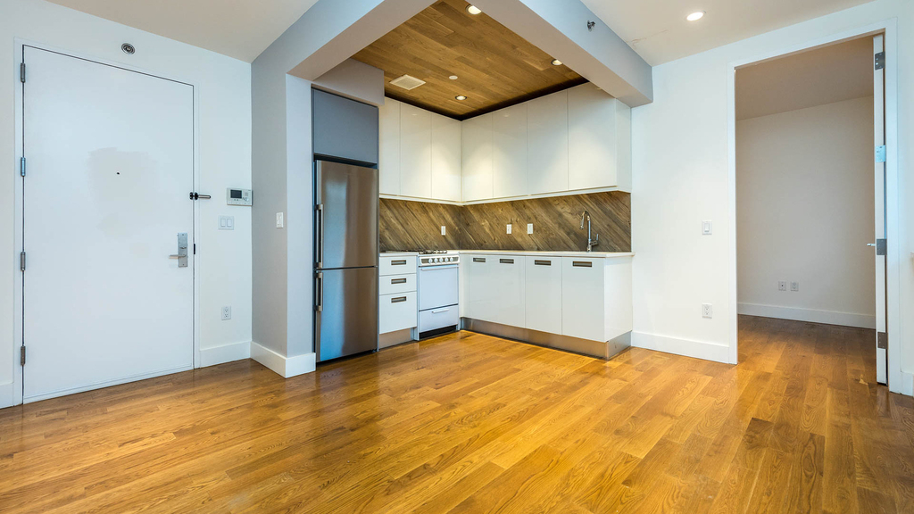 69 Ten Eyck St 11206 - Photo 0