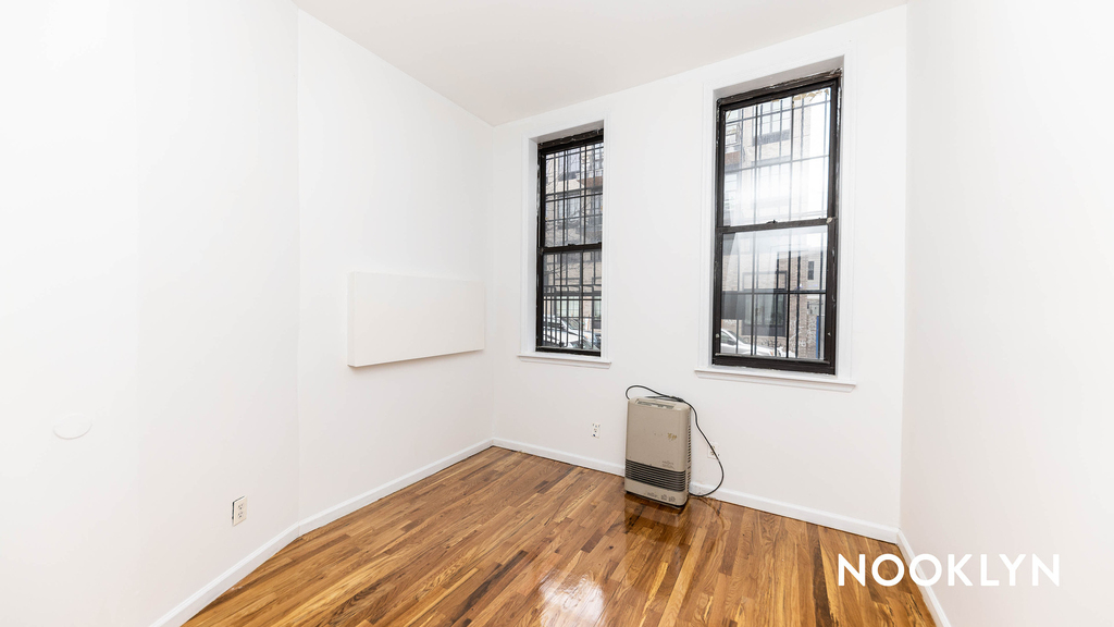 78 Starr St 11237 - Photo 12