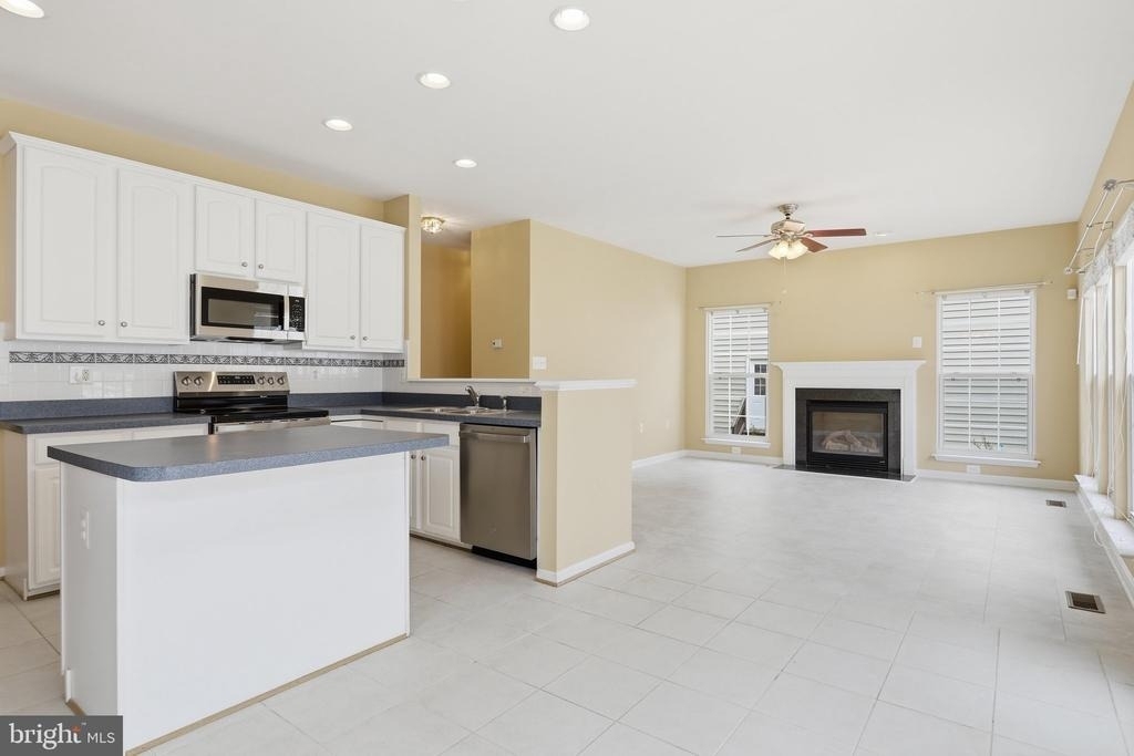 341 Bullskin Street - Photo 11