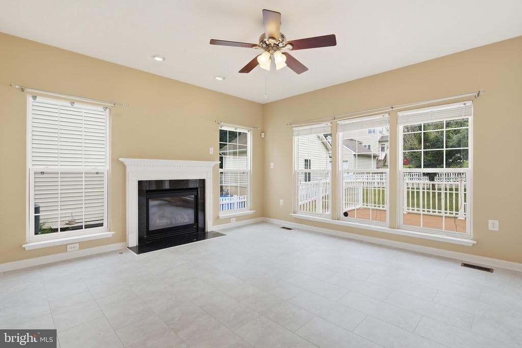 341 Bullskin Street - Photo 7
