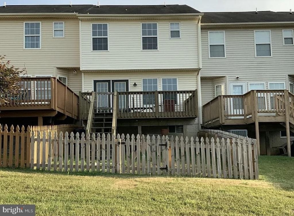 100 Quince Tree Drive - Photo 3