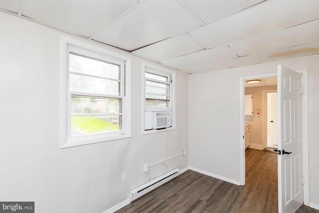 545 N Loudoun Street - Photo 4
