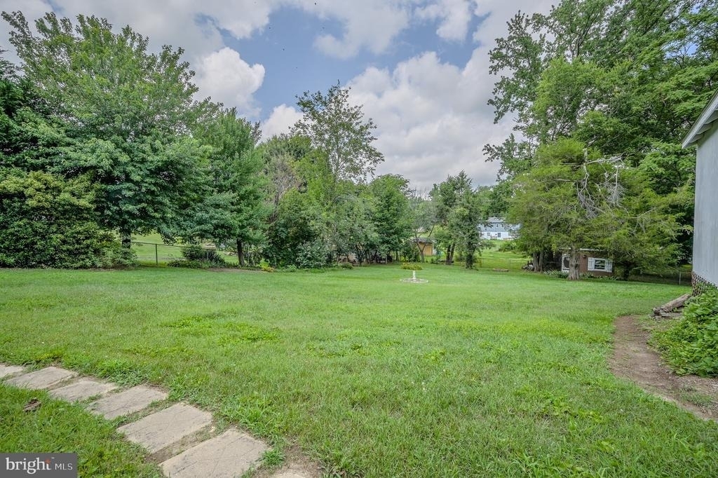 51 Virginia Avenue - Photo 9