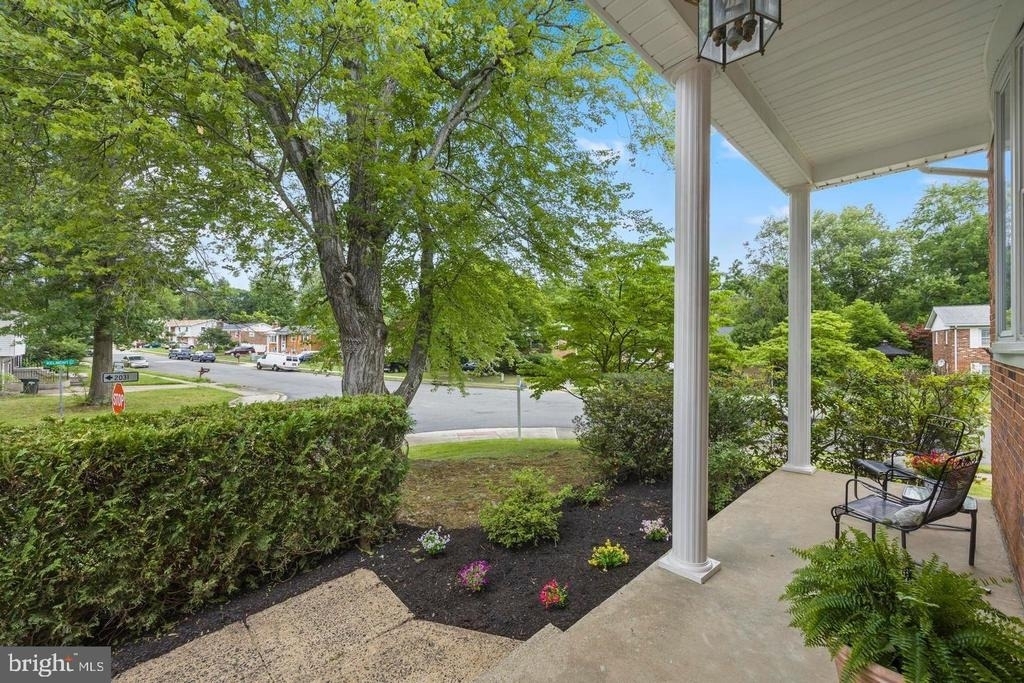 13501 Kelmont Court - Photo 33