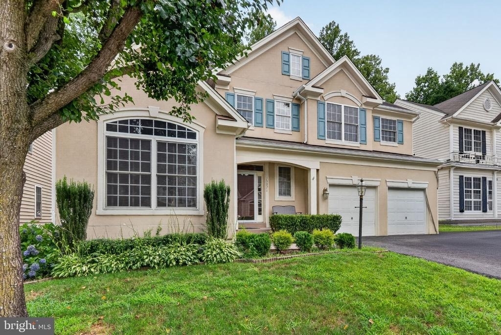 13016 Pilgrims Inn Drive - Photo 1