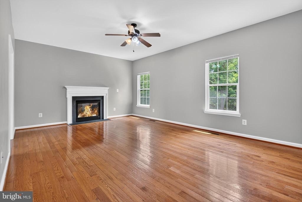 7629 Hamelin Lane - Photo 11