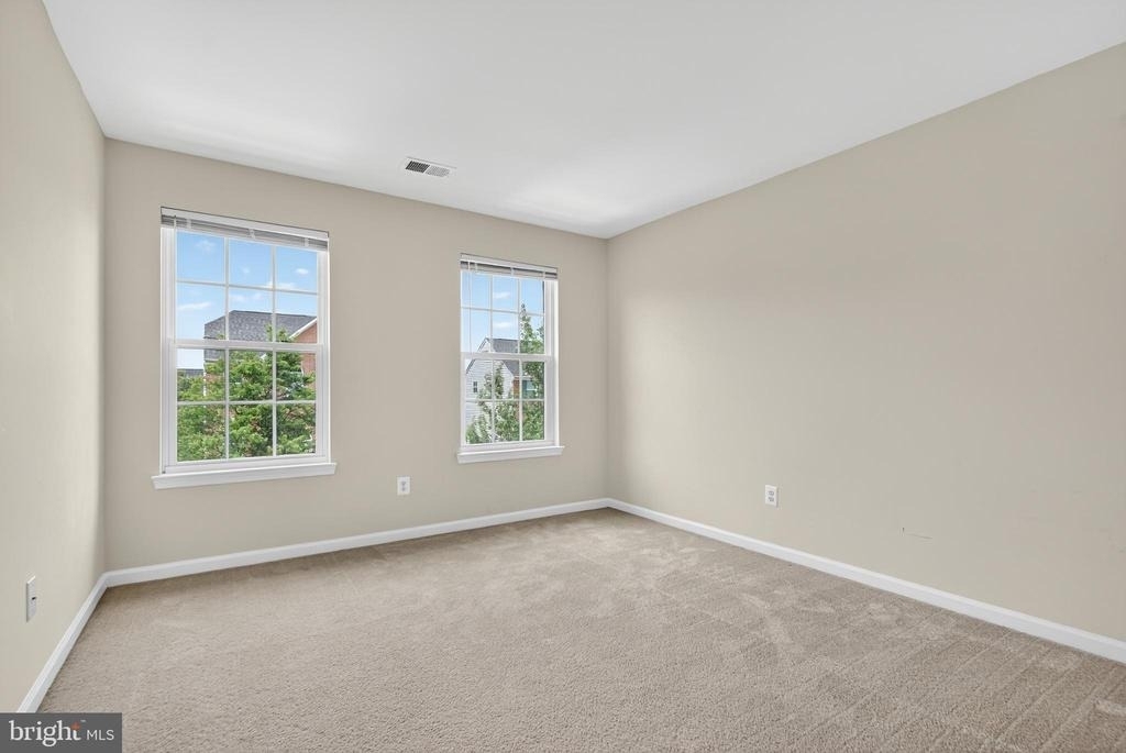 7629 Hamelin Lane - Photo 39
