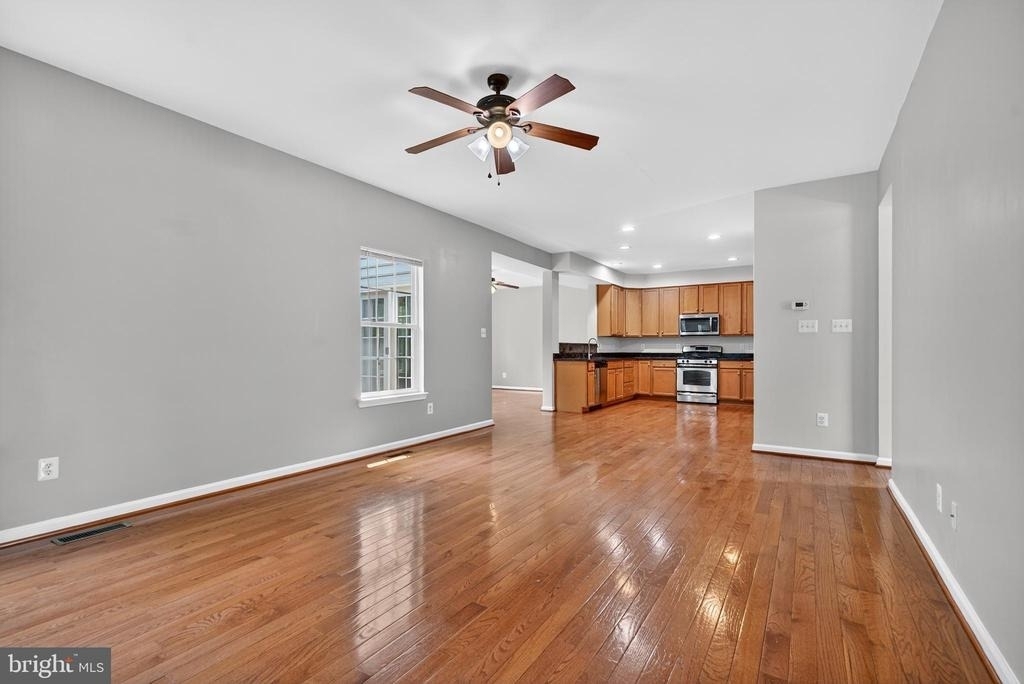 7629 Hamelin Lane - Photo 12