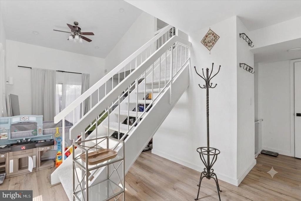 129 Willow Place - Photo 3