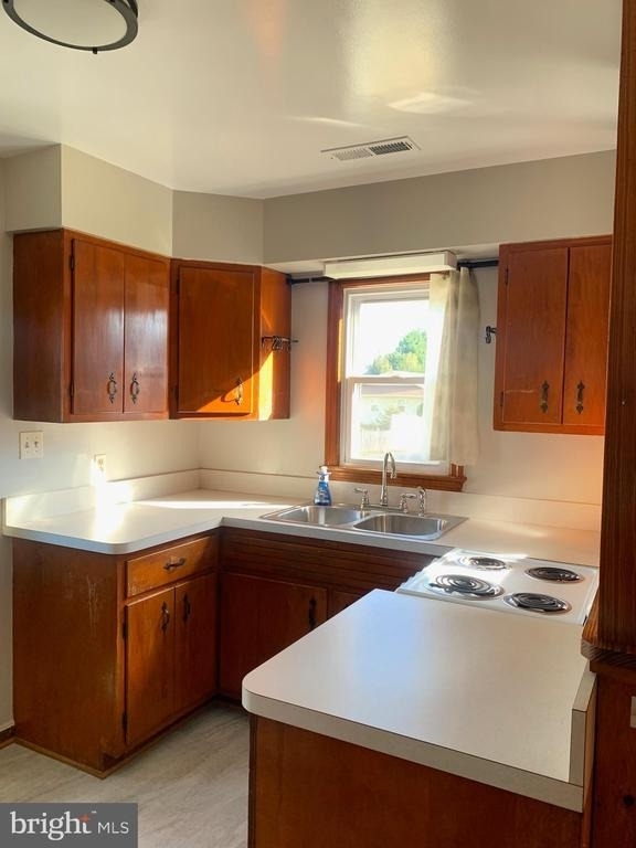 110 Pershing Avenue Nw - Photo 15
