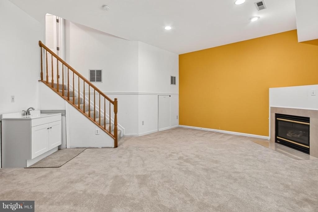 26101 Nimbleton Square - Photo 42