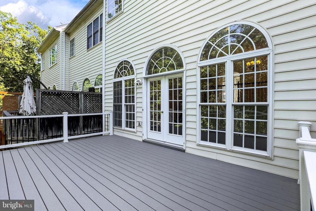 26101 Nimbleton Square - Photo 46