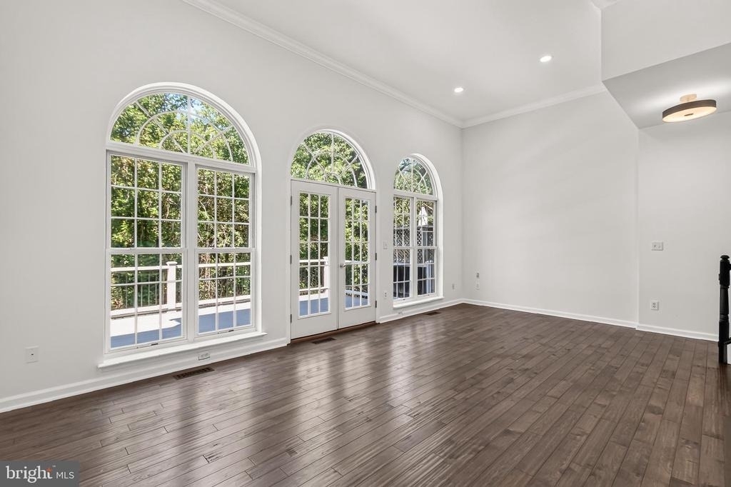 26101 Nimbleton Square - Photo 7