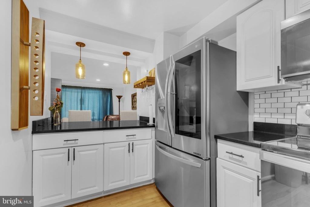 7113 Latour Court - Photo 11