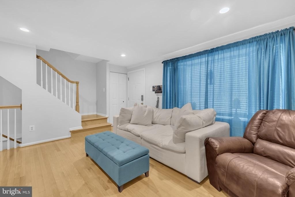 7113 Latour Court - Photo 4