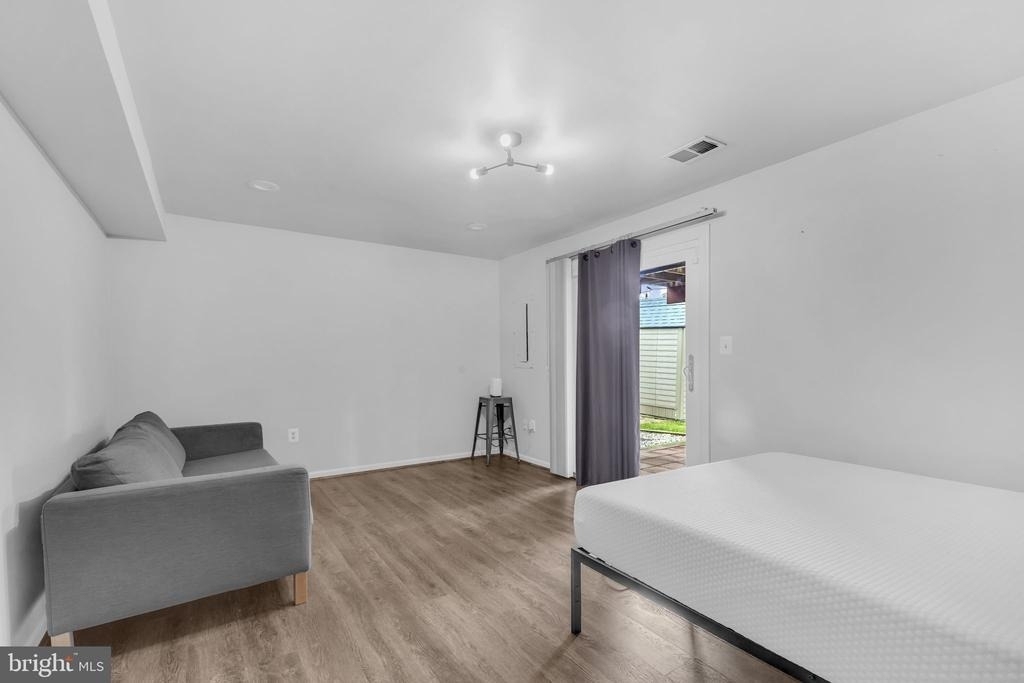 7113 Latour Court - Photo 15