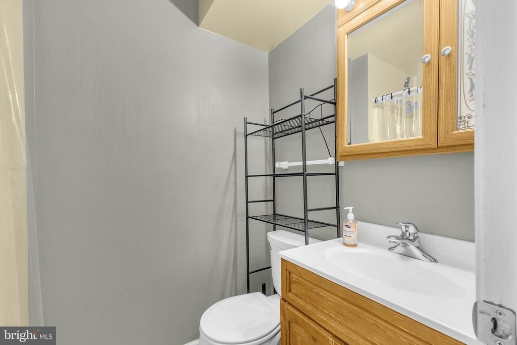 7113 Latour Court - Photo 14