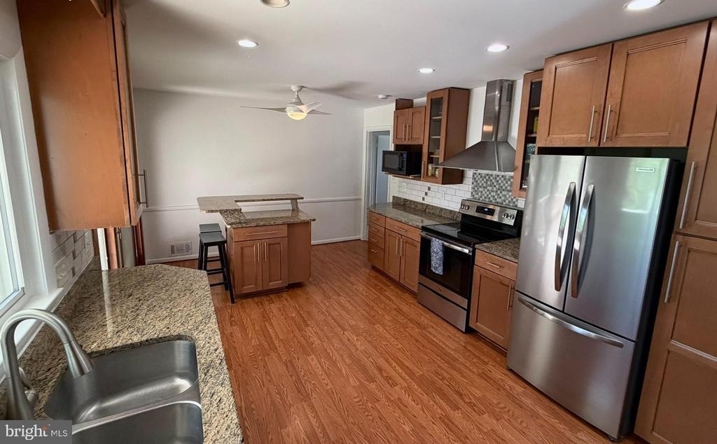 604 Yeonas Drive Sw - Photo 4