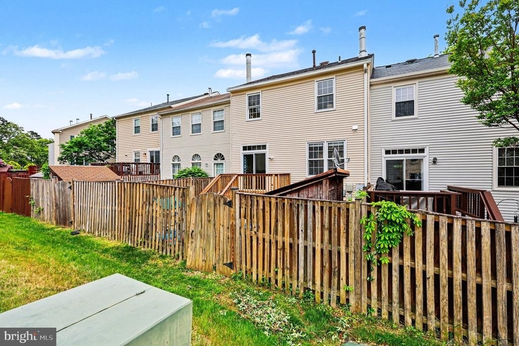 7468 Brighouse Court - Photo 24