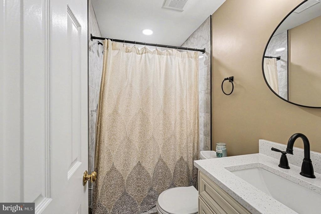 7468 Brighouse Court - Photo 17