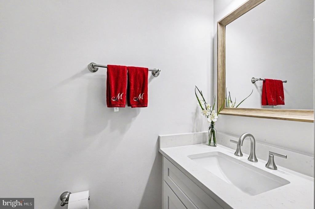 7468 Brighouse Court - Photo 18