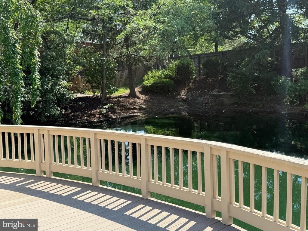 5832 Apsley House Court - Photo 34