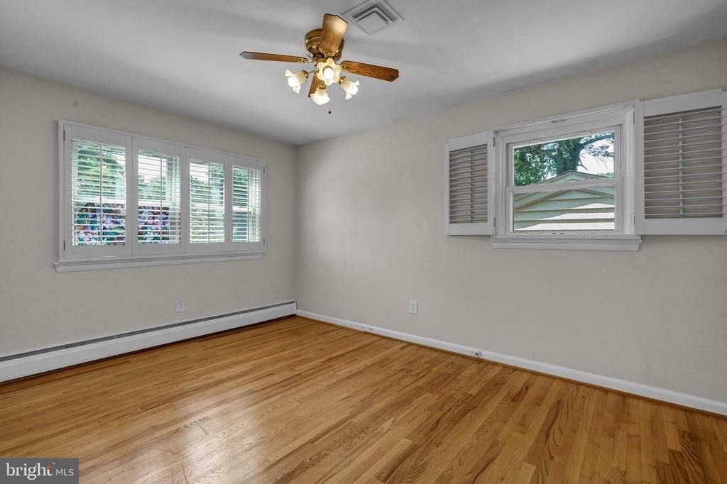 8905 Valley Forge Drive - Photo 19