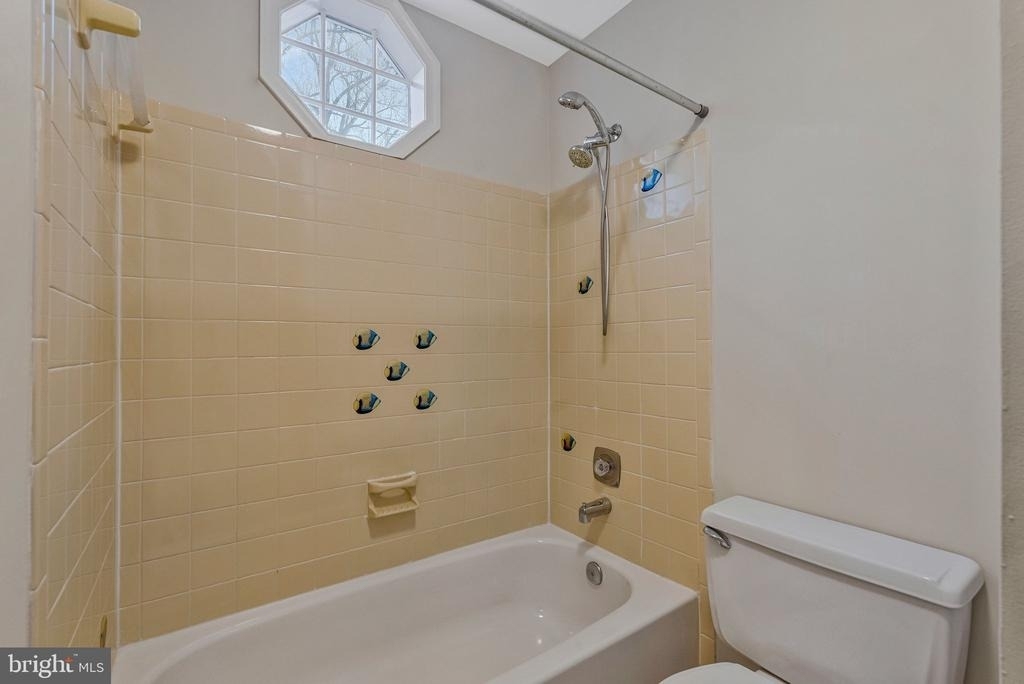 1215 Delta Glen Court - Photo 35
