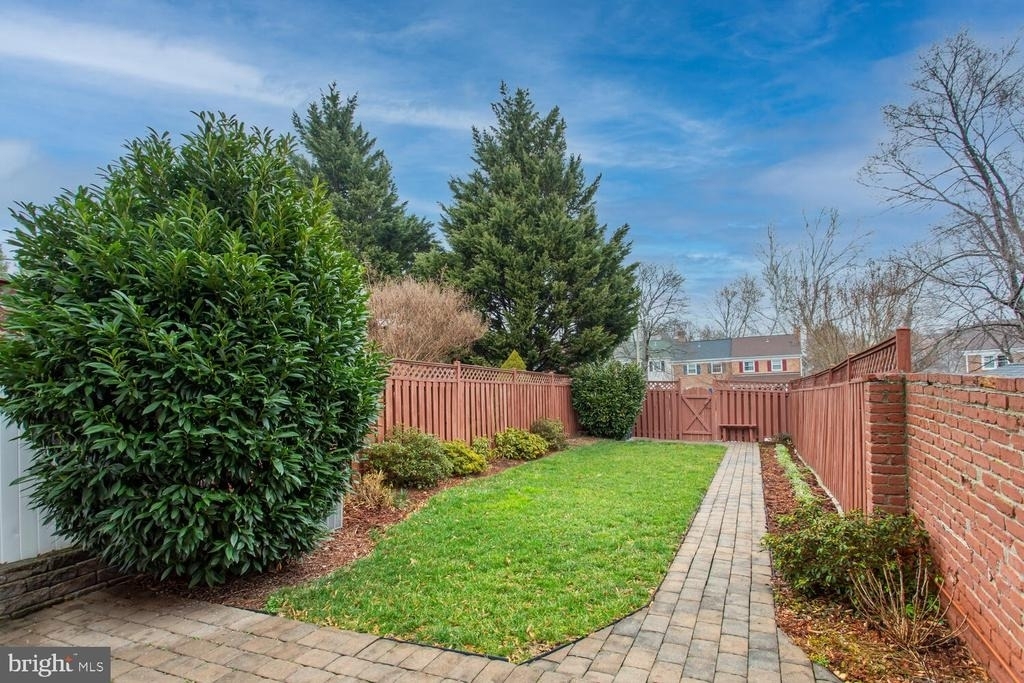 6063 Hardwick Place - Photo 40