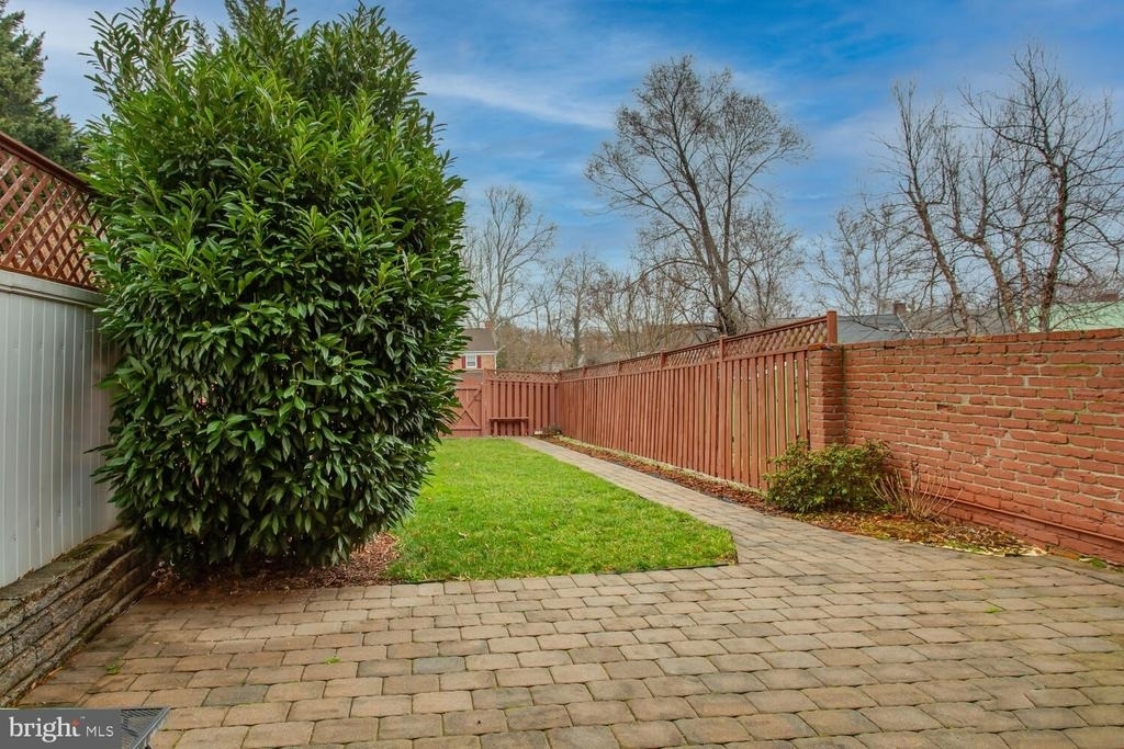 6063 Hardwick Place - Photo 41