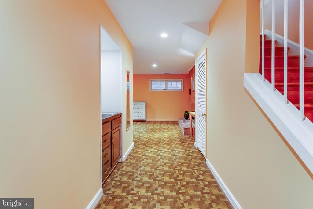 6063 Hardwick Place - Photo 32